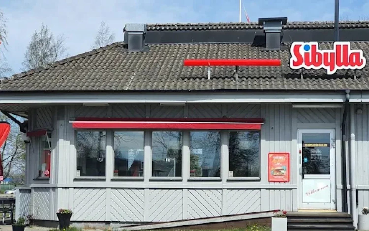 Gatukök i Nässjö, ca 200 m² – bild 1